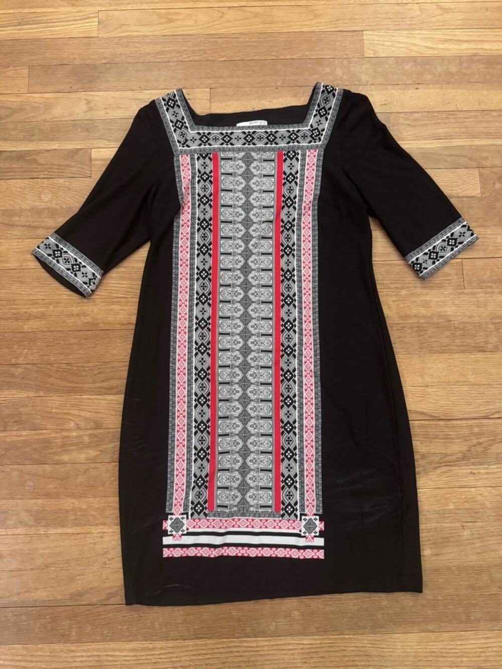 Studio One Women's Black Patterned Knee Length Sheath Dress - Size M
b89